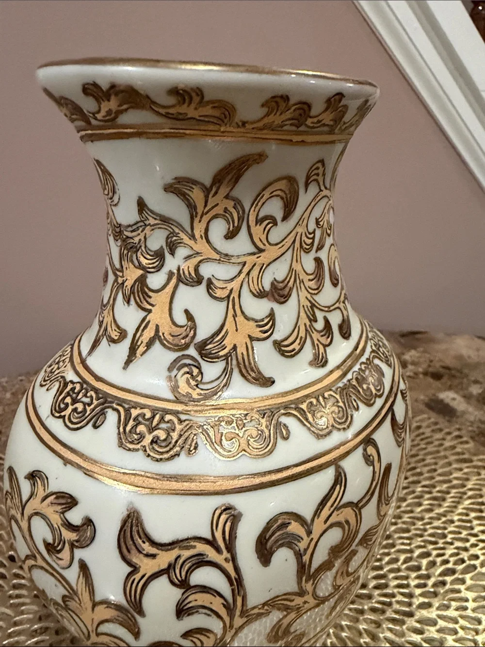 Andrea By Sadek White and Gold Porcelain Decorative Vase